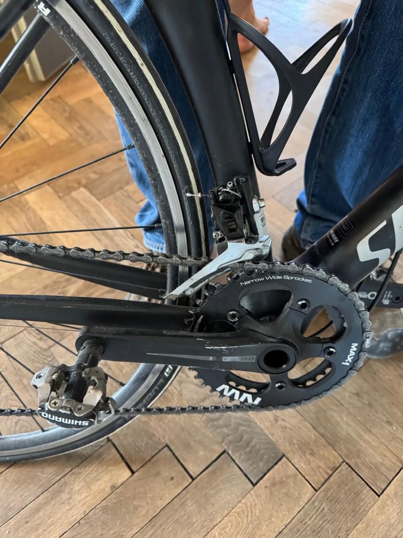 Specialized Tarmac Carbon Ultegra – silniční kolo