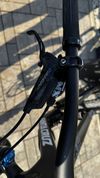 Prodám Santa Cruz Nomad 6 C/R matte-carbon, velikost M