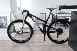 Trek Top Fuel 9.9 SL / sram XX1 / SID ultimate SL / Darimo /10.2kg