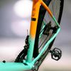 GRAVEL/Giant Liv avail AR2 2025 ( vel S )