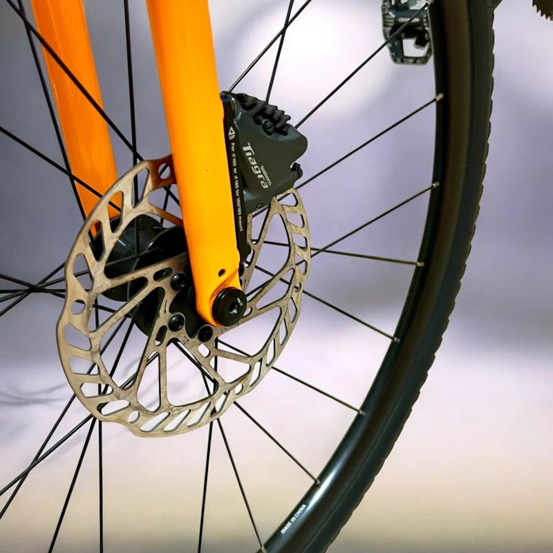 GRAVEL/Giant Liv avail AR2 2025 ( vel S )