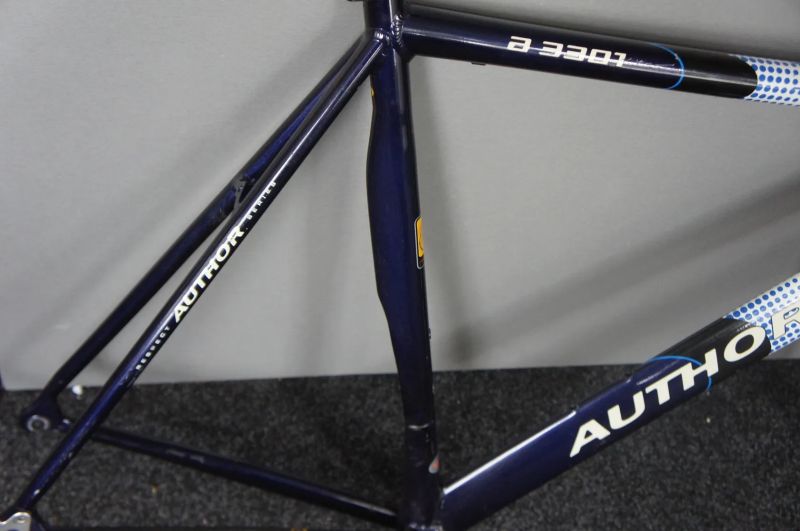 Author a3301 vel 60cm