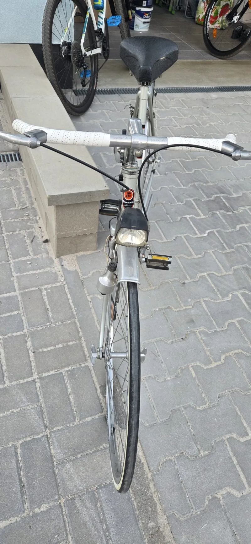 Repasované kolo Favorit, zcela funkční