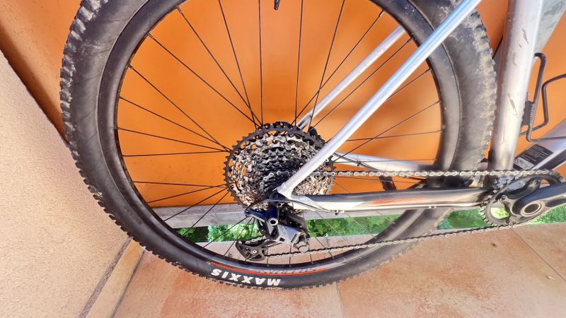 Scott Scale 965 Slate Grey
