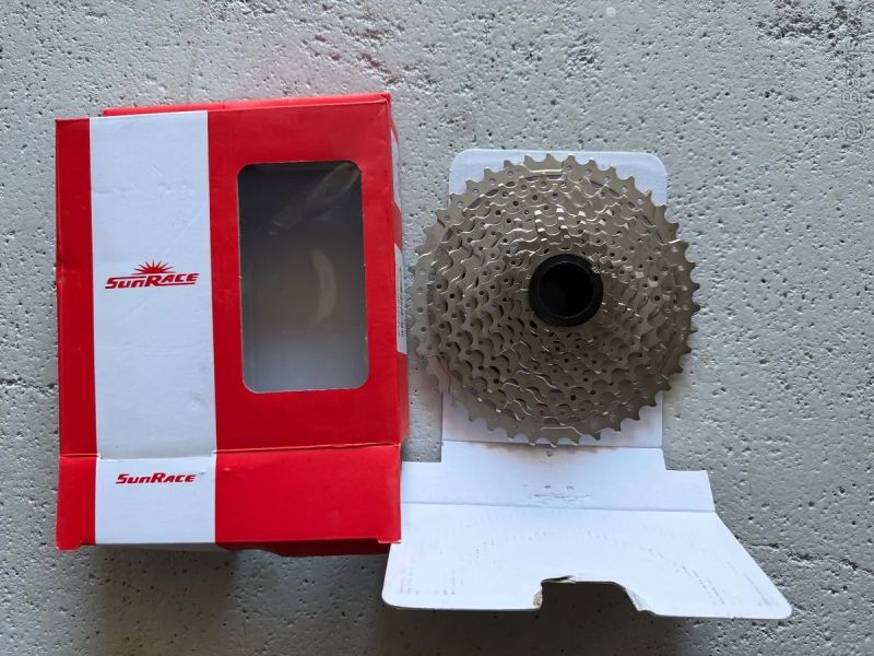 MTB 10 Kazeta SunRace (Shimano XT) silver 
