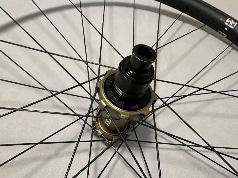 sada kol 29" Newmen Beskar 30 Base/Strong, Sram XD, 6 děr, TR, E-MTB