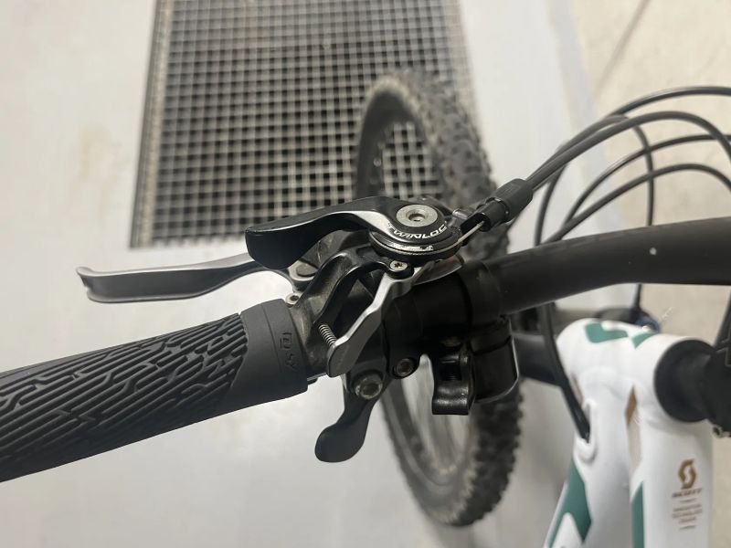 Prodám Scott Contessa Spark 730