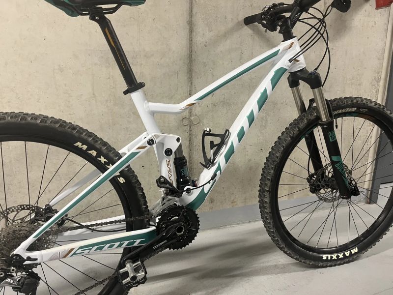 Prodám Scott Contessa Spark 730
