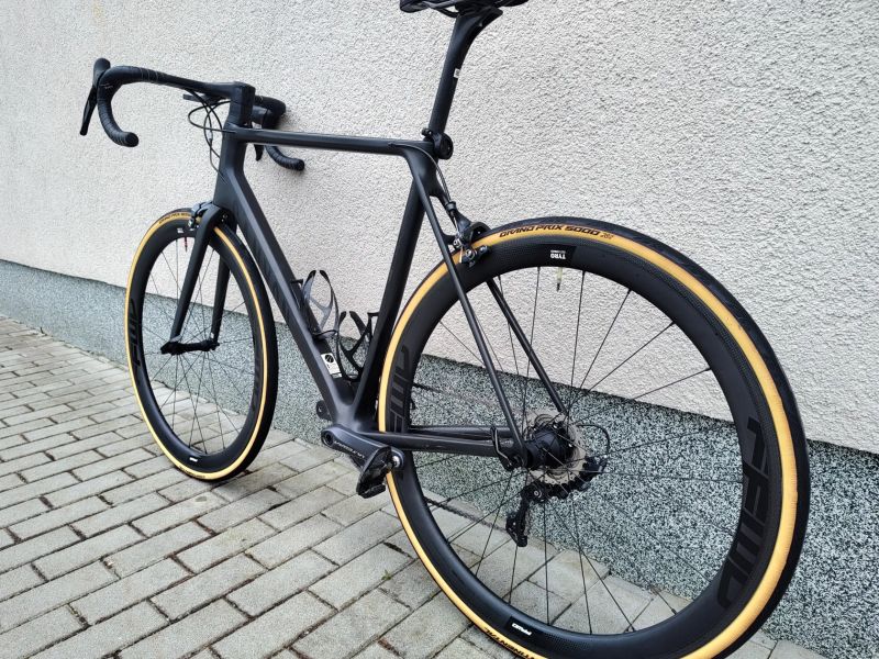 Canyon Ultimate CF SL 8