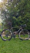 Canyon Ultimate CF SL 8 Etap Sram Force. 