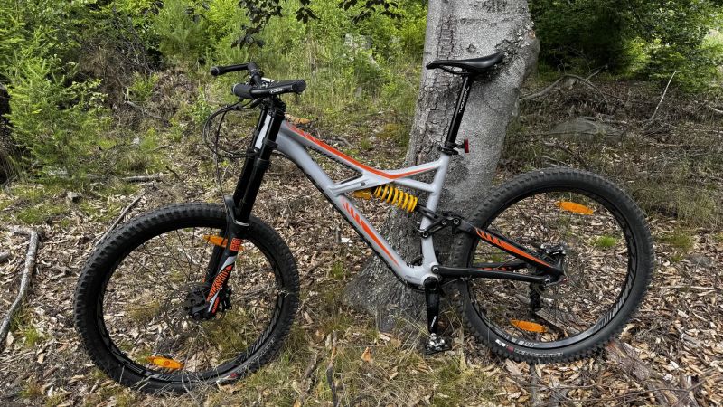 SPECIALIZED ENDURO EXPERT EVO 650B 2016