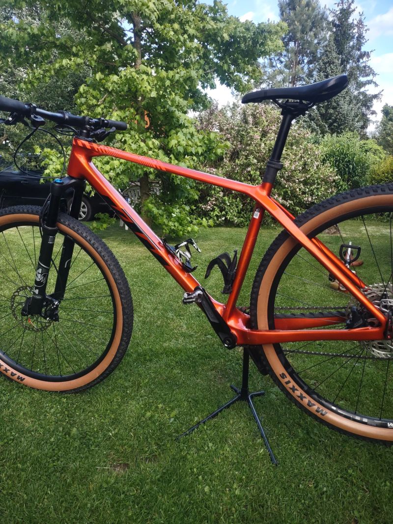 KTM Myroon Elite