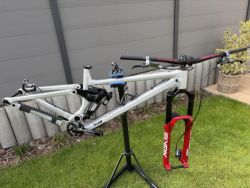 RAAW Jibb V2 LT vel.M (zdvihy 141/160)