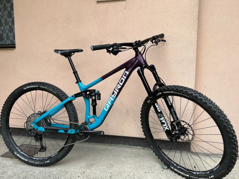 Zánovní enduro Qayron Carma MKII EN Q 29