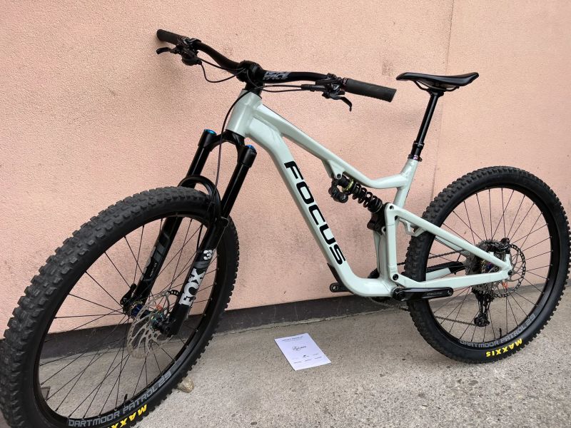 Zánovní enduro Focus Jam 6.9 Sky Grey 29"