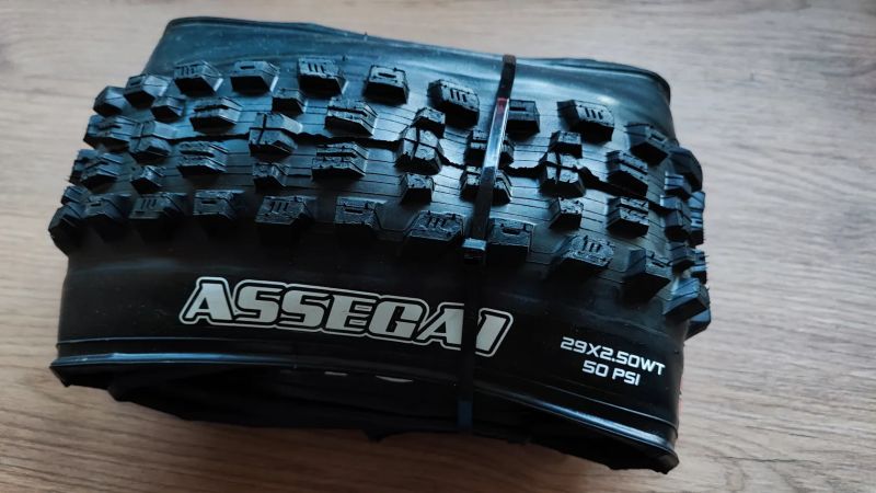  Nový Maxxis Assegai 29x2.5