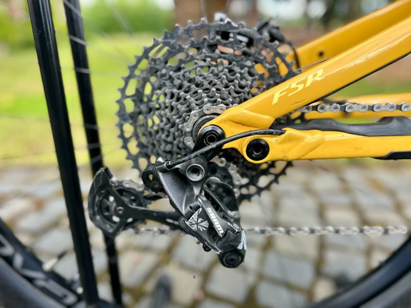 Specialized Turbo Levo Alloy
