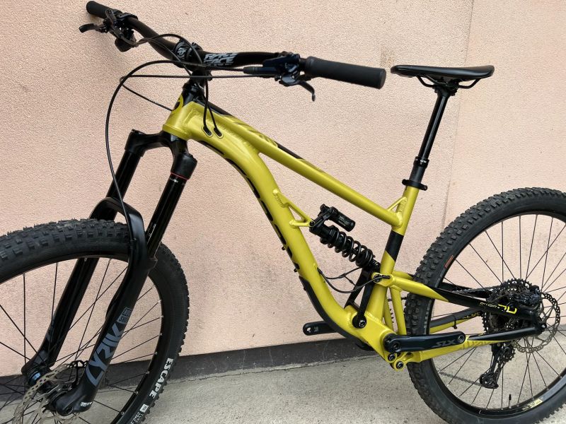 Zánovní enduro Kellys Swag 50 29"