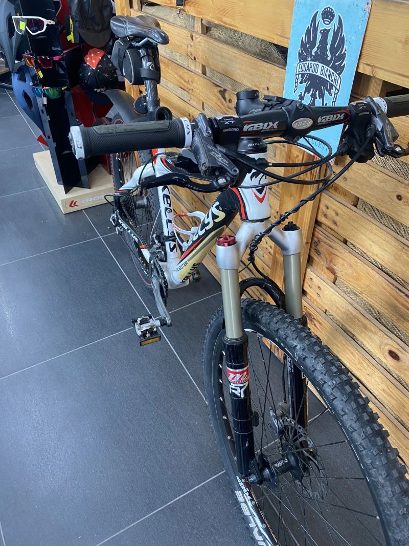 Prodám Kellys Mobster carbon