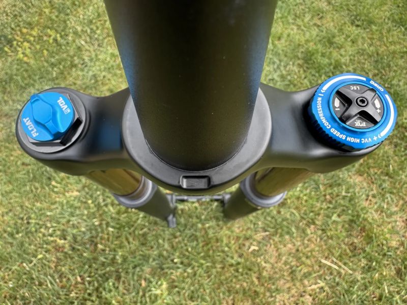 FOX 34 Factory Fit4 29" 130mm - Nova