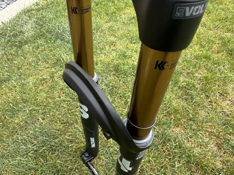 FOX 34 Factory Fit4 29" 130mm - Nova