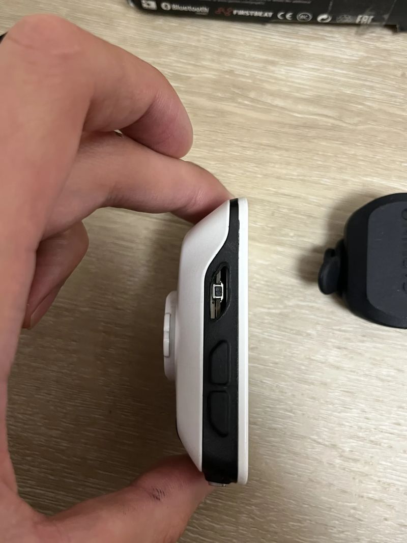 cyklopočítač Garmin Edge 520+ senzor rychlosti+ předsazený držák