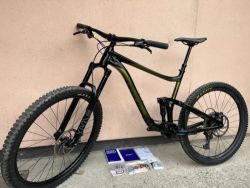 Málo jetý Giant Reign 2 29"