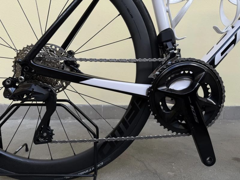 Scott Solace Carbon Disc | Shimano 105 Di2 12s | FFWD Tyro 45 Carbon