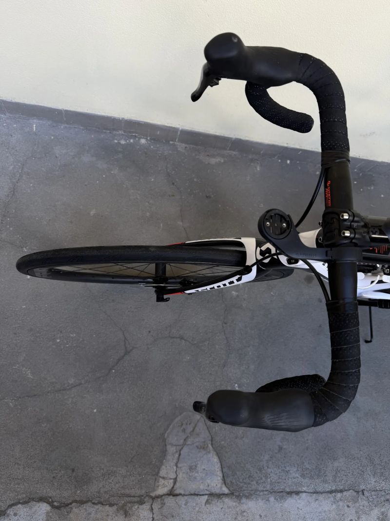 Scott Solace Carbon Disc | Shimano 105 Di2 12s | FFWD Tyro 45 Carbon