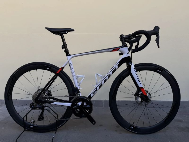 Scott Solace Carbon Disc | Shimano 105 Di2 12s | FFWD Tyro 45 Carbon