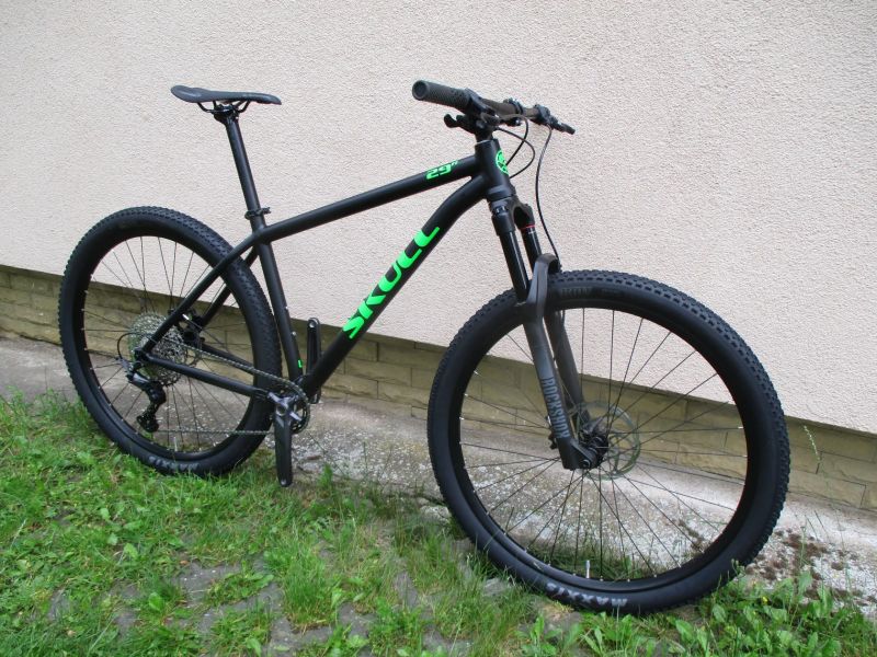 Rezervace 29" kolo RB CR 19", vidlice Rock Shox Recon Gold, Shimano Deore 1x12, BOOST pevné osy