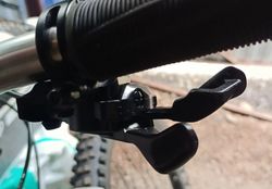Přehazovačka Shimano XT + řazení SLX 