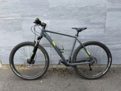 Cube Attention 29” XL