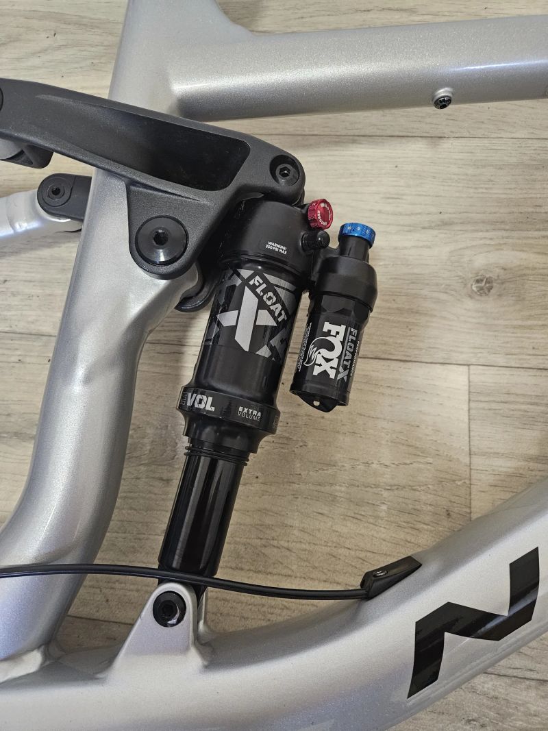 Norco Fluid FS, velikost XL