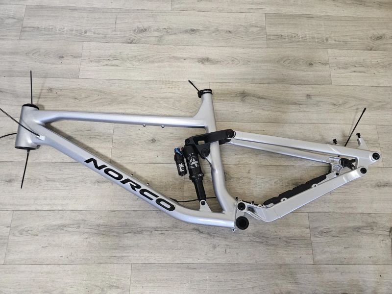 Norco Fluid FS, velikost XL