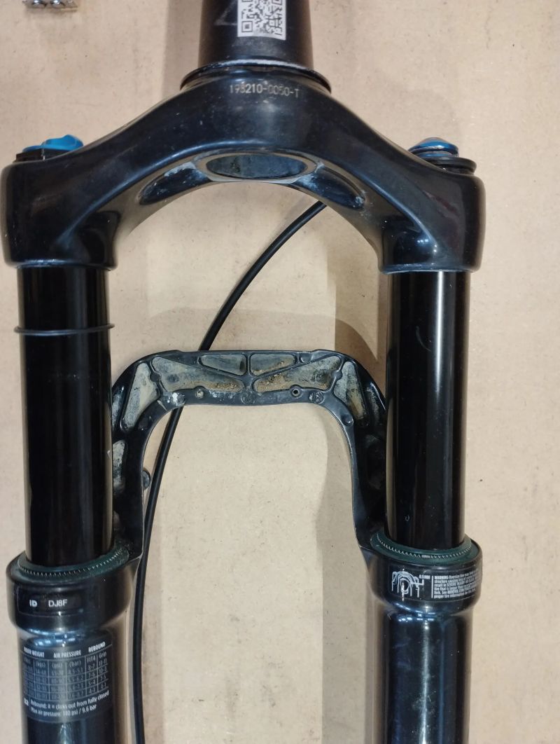 Fox 32 Rhythm, Boost osa