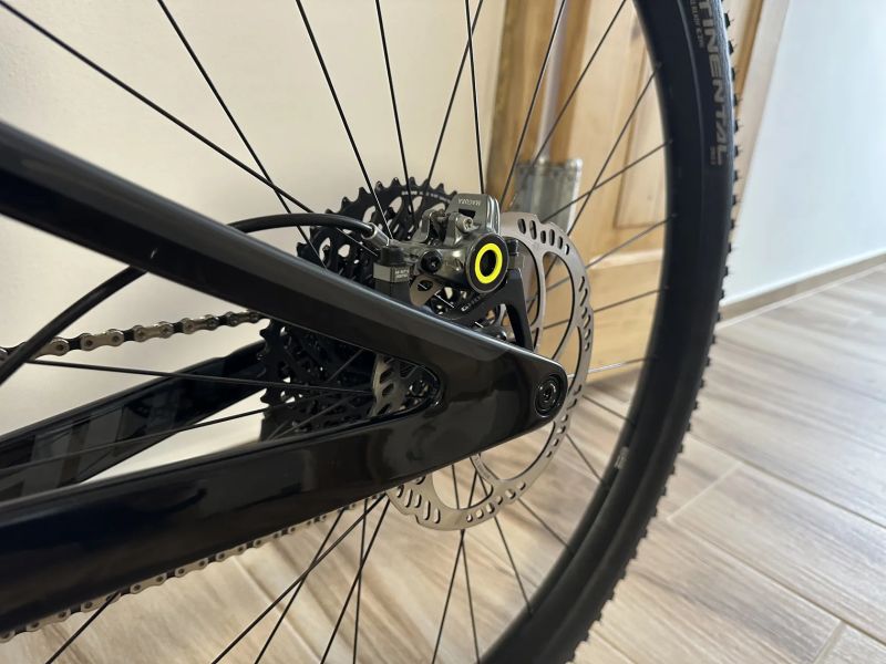 Ghost Lector FC World Cup, model 2024 za 50% ceny, velikost L