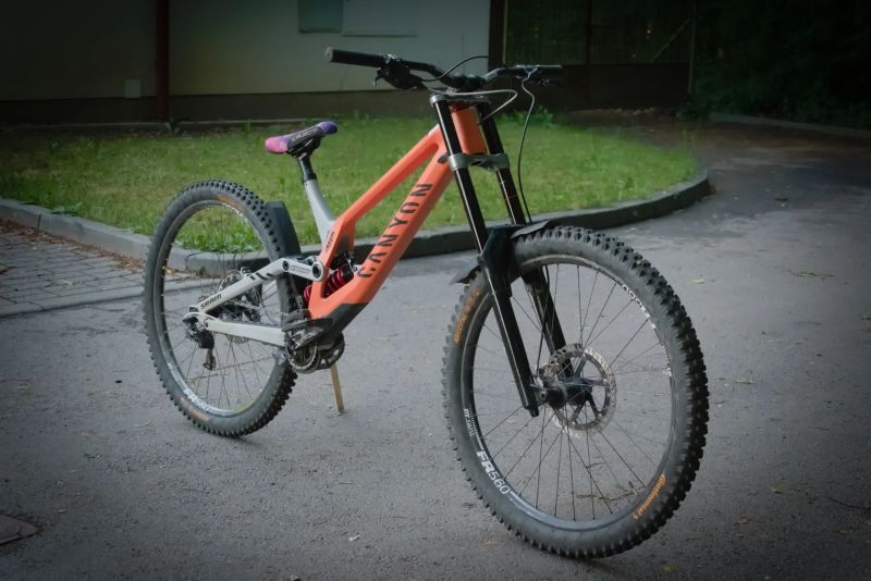 Canyon Sender CFR 2022 underdog