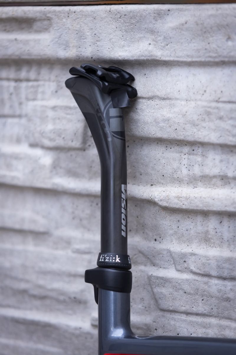 Devinci rám + sedlovka a příslušenství