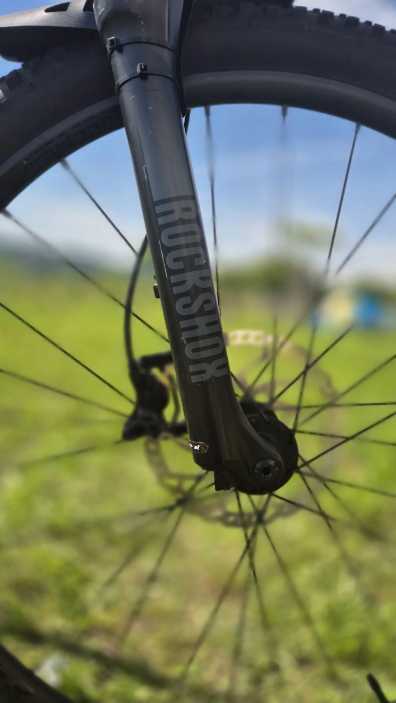 super lehké elektrokolo Trek e-caliber 9.6. gen2