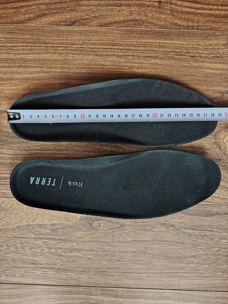 Cyklistické tretry FIZIK Terra Atlas Black – vel. 44 (Top stav)