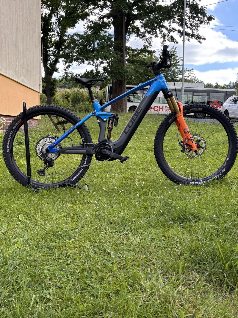 Cube Stereo Hybrid 160 HPC Actionteam 750