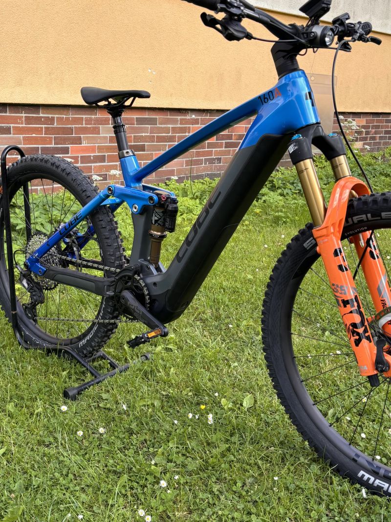 Cube Stereo Hybrid 160 HPC Actionteam 750