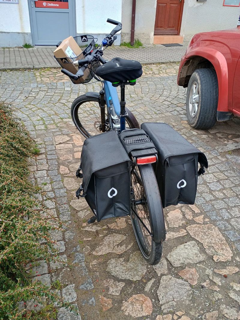 Nový Leader eFox s 50% slevou! + expediční výbava 