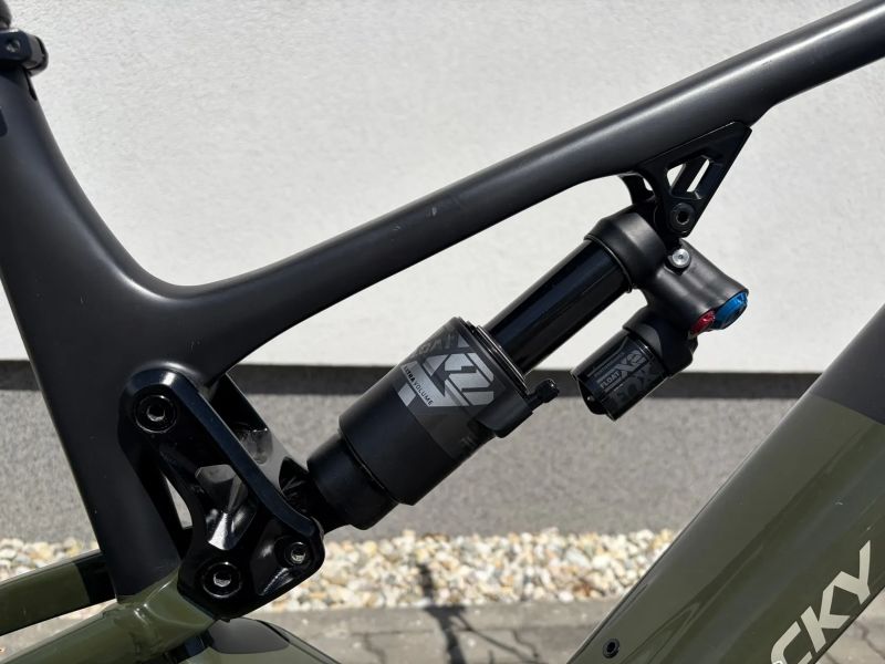 Rocky Mountain Altitude Powerplay Carbon 70 vel. XL