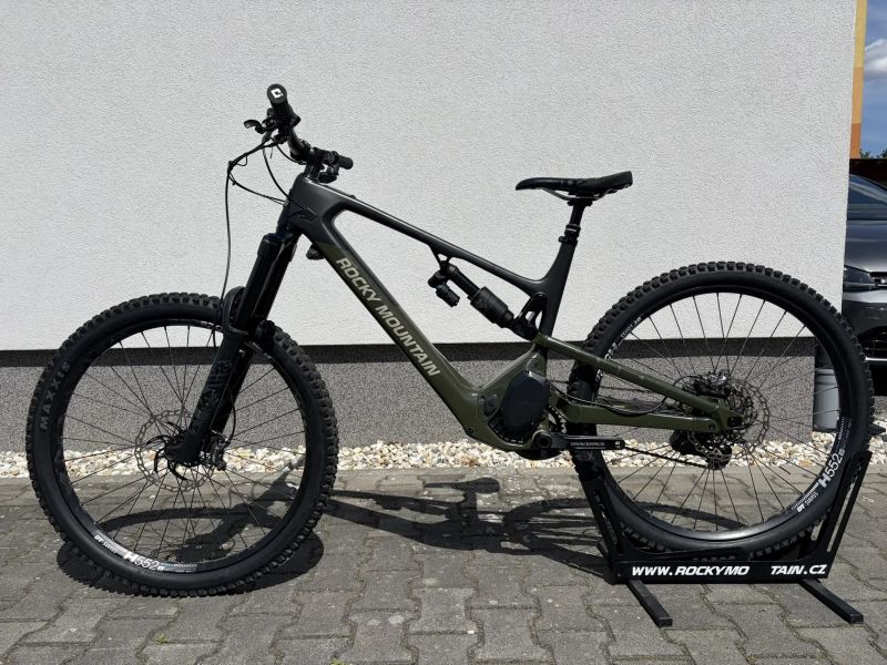Rocky Mountain Altitude Powerplay Carbon 70 vel. XL