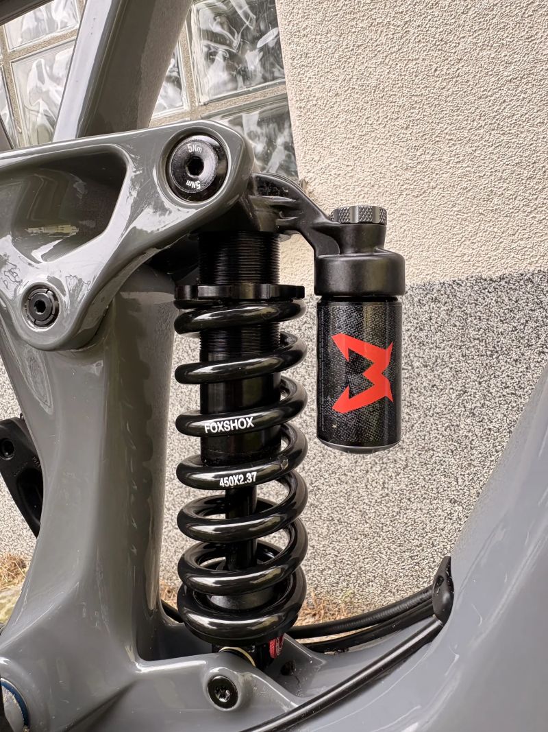 GT Sensor Carbon Elite