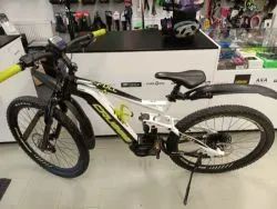 Crussis E-FULL 11.7 s motorem BOSCH
