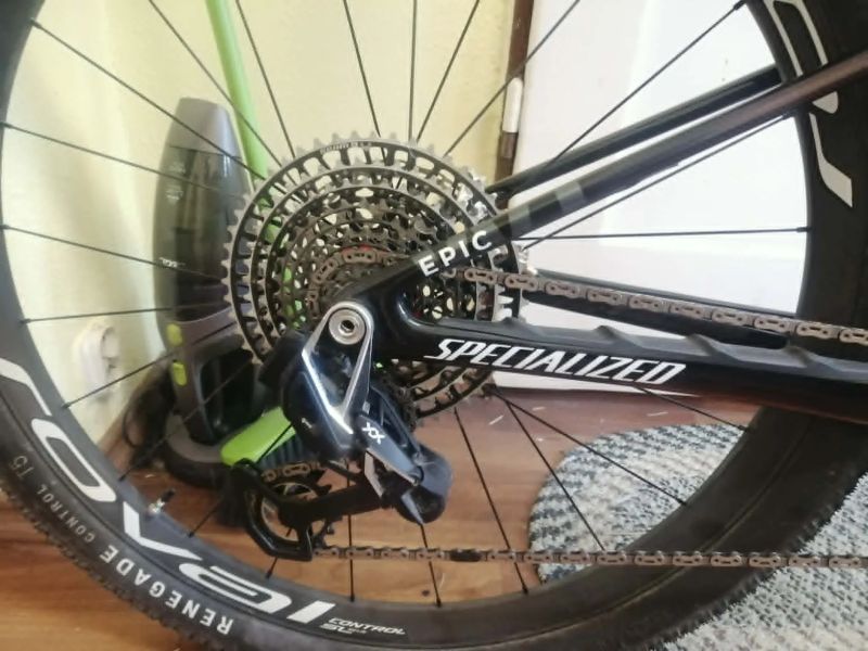 S-Works Epic World Cup M
