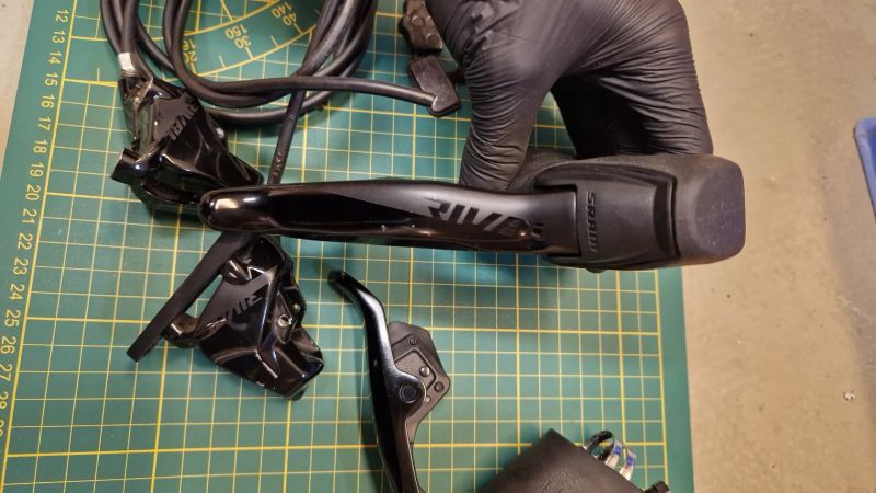 Sram rival AXS D1